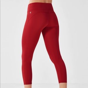 NWT Powerform Dhyana Capri